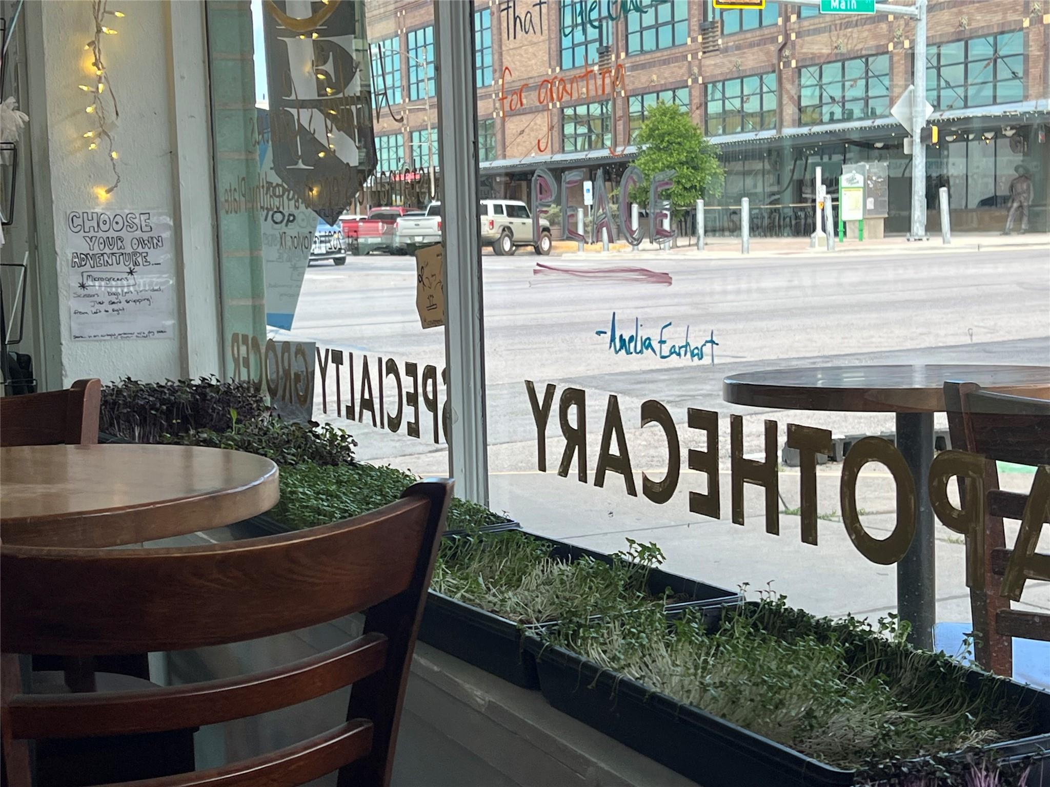 100 E 2nd ST