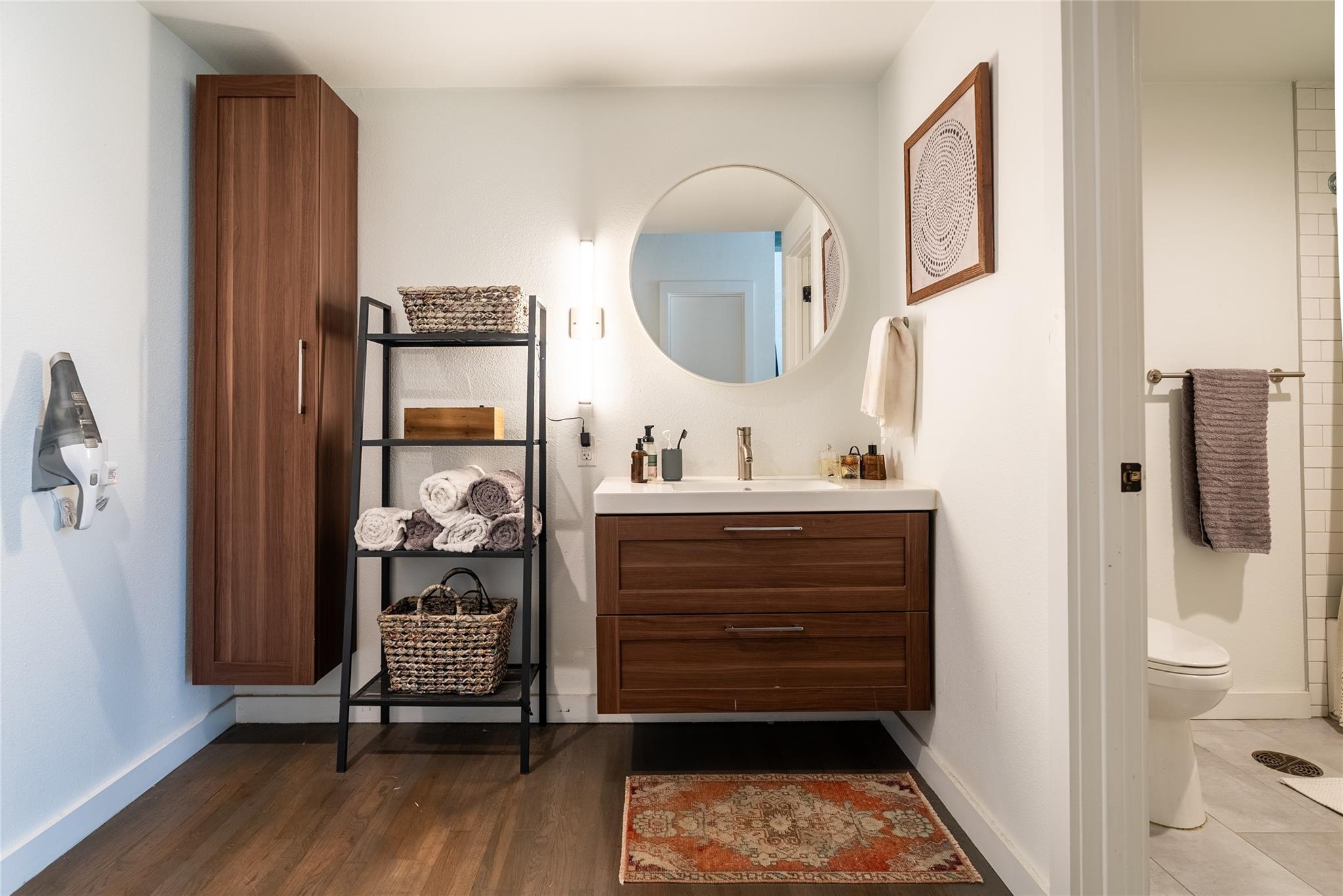 102 E Second ST # 201