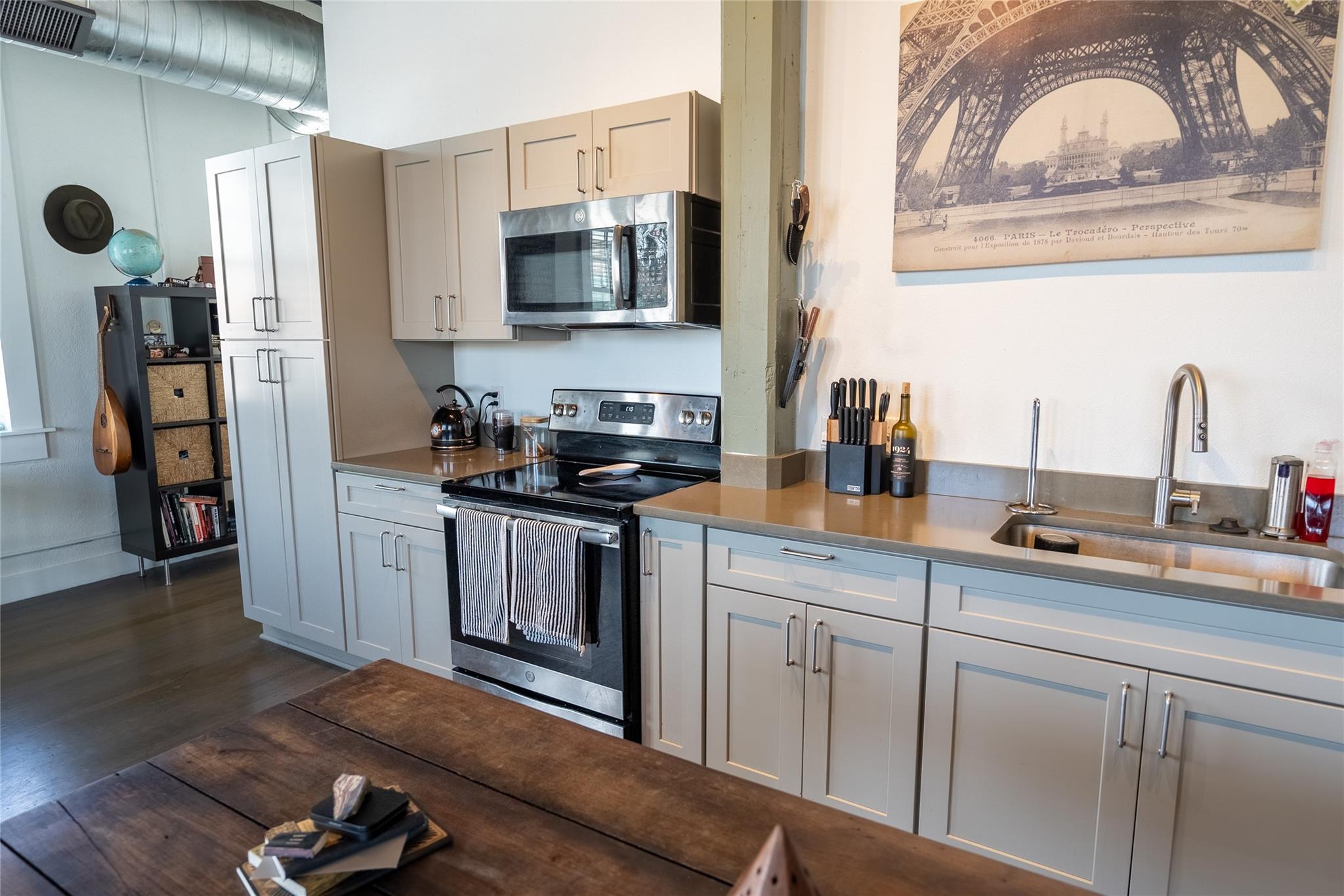 102 E Second ST # 201