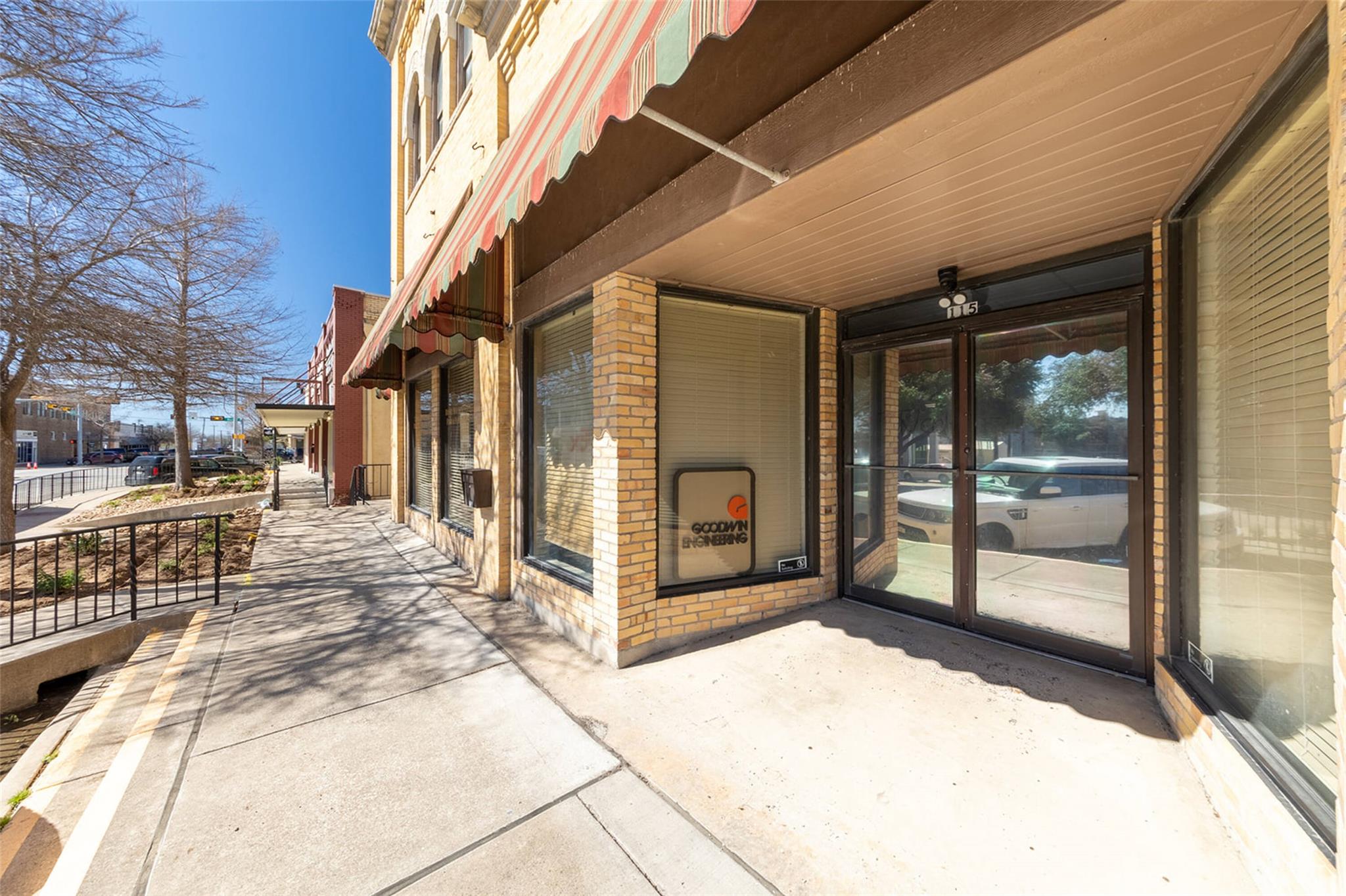 113 & 115 E 3rd ST