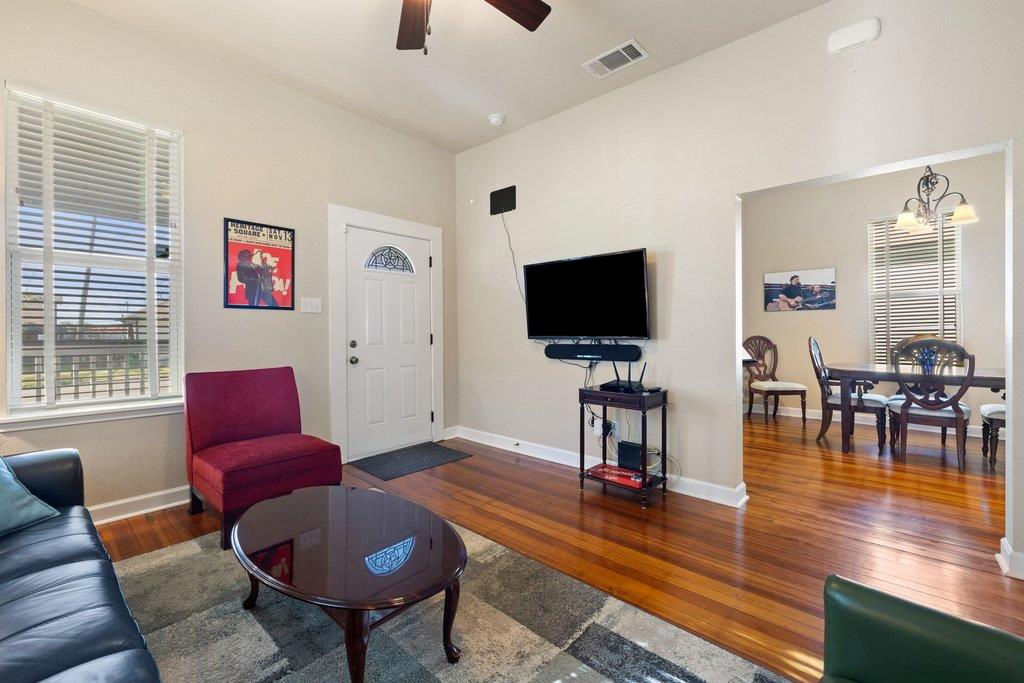 314 and 312 W 3rd ST