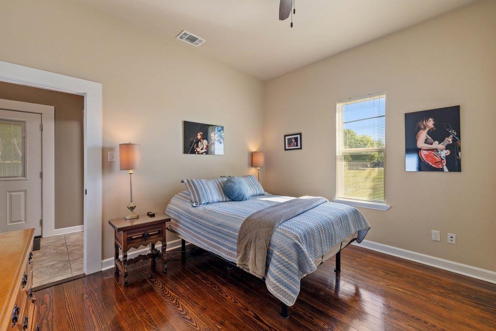 314 and 312 W 3rd ST