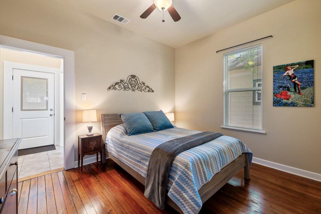 314 and 312 W 3rd ST