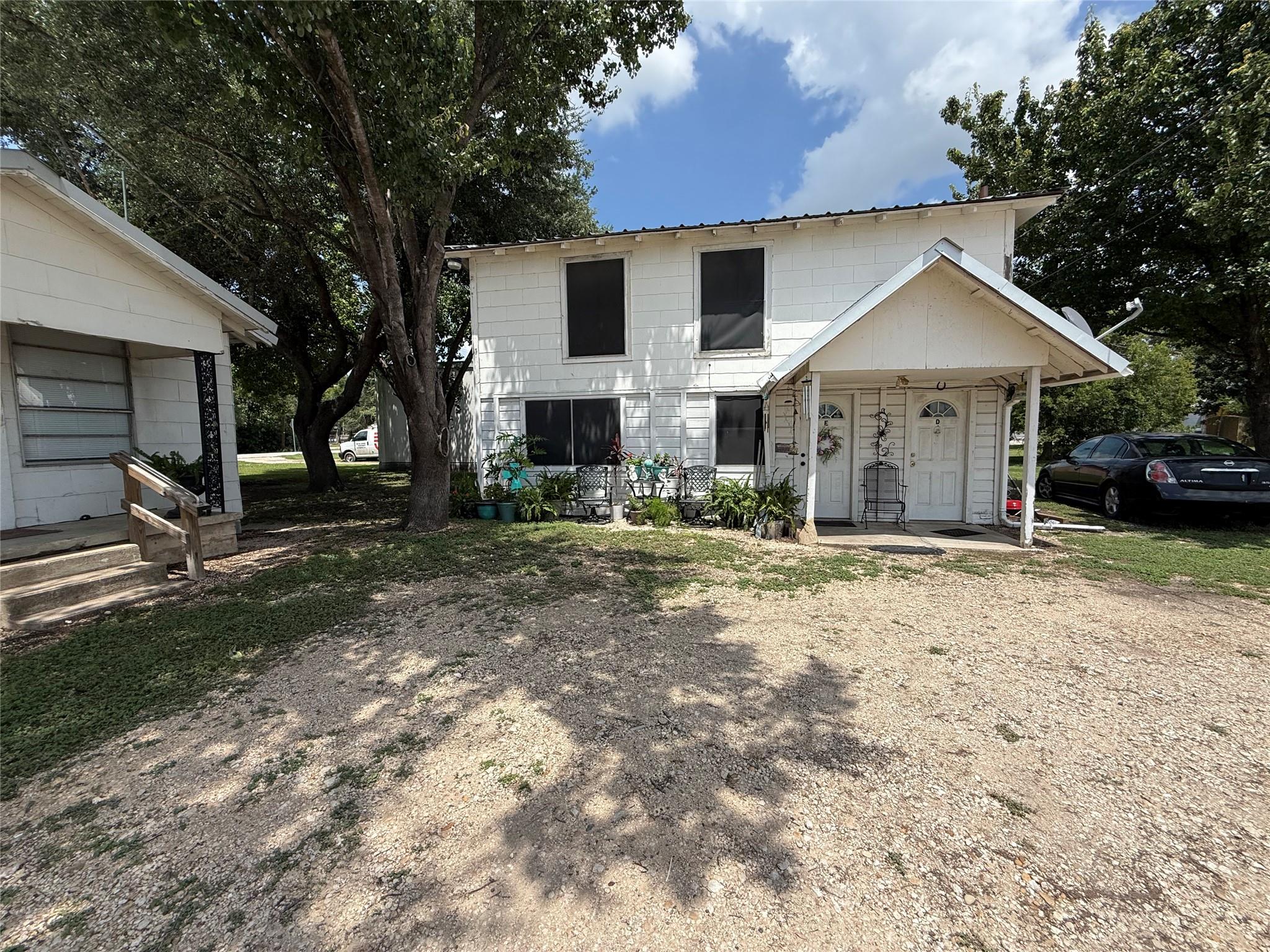 100 N 1st ST