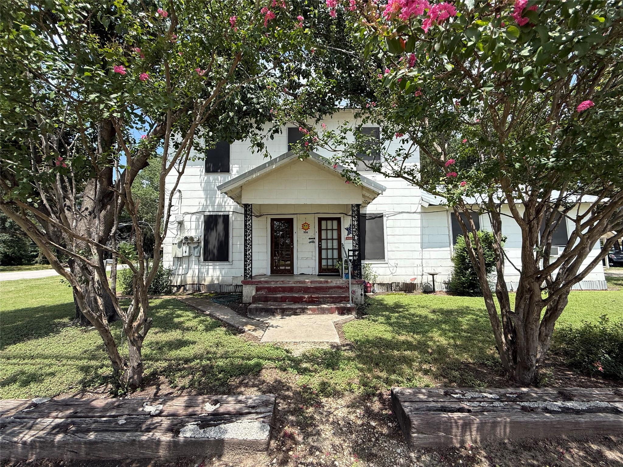 100 N 1st ST