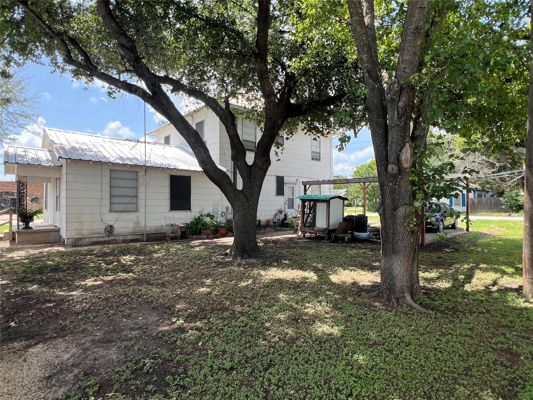 100 N 1st ST