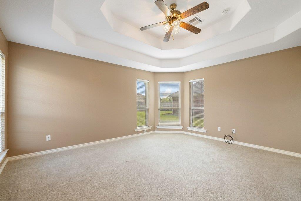 100 Davis CT