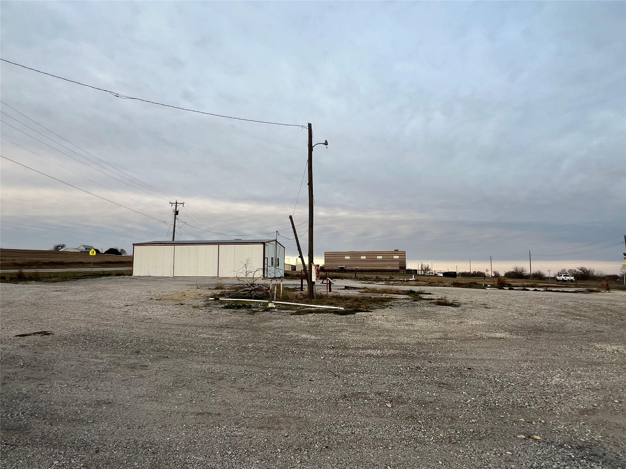 14201 S State Highway 95