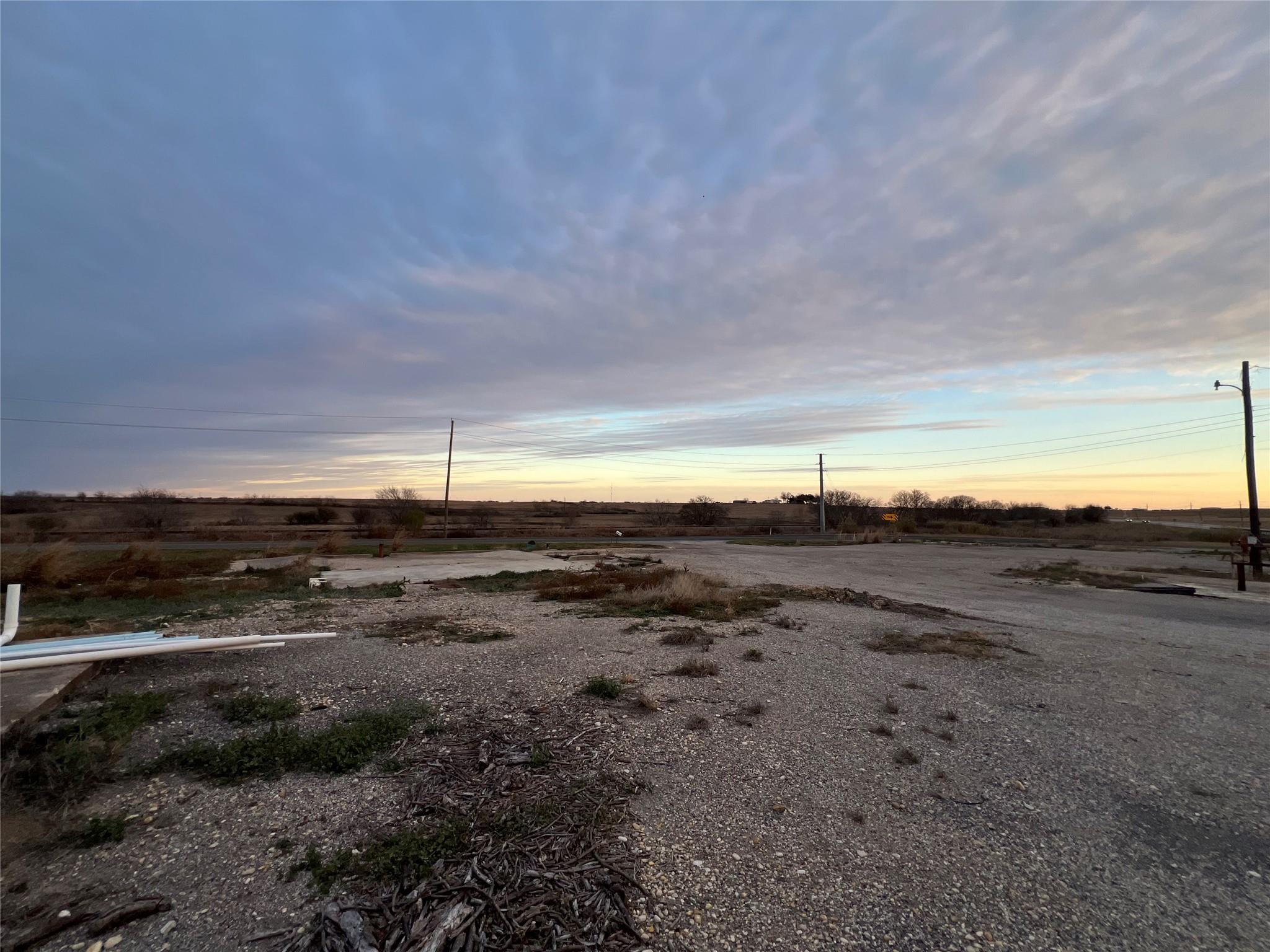 14201 S State Highway 95