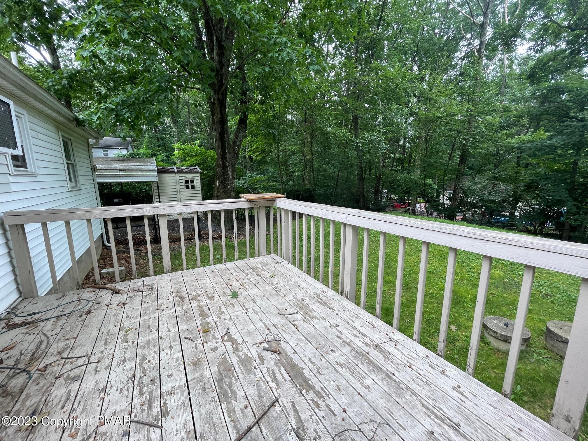 8841 Twin Lake Drive