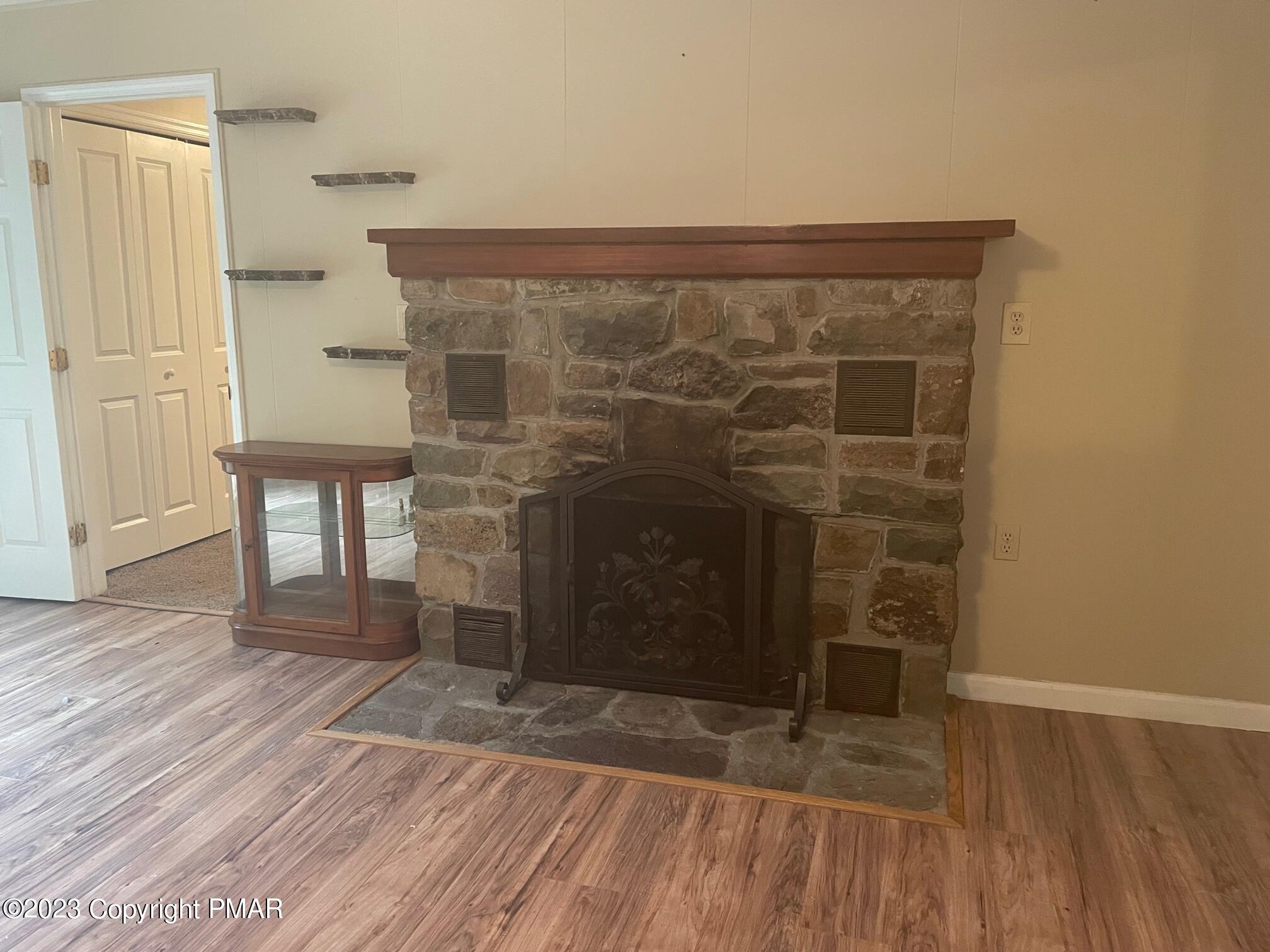 8841 Twin Lake Drive