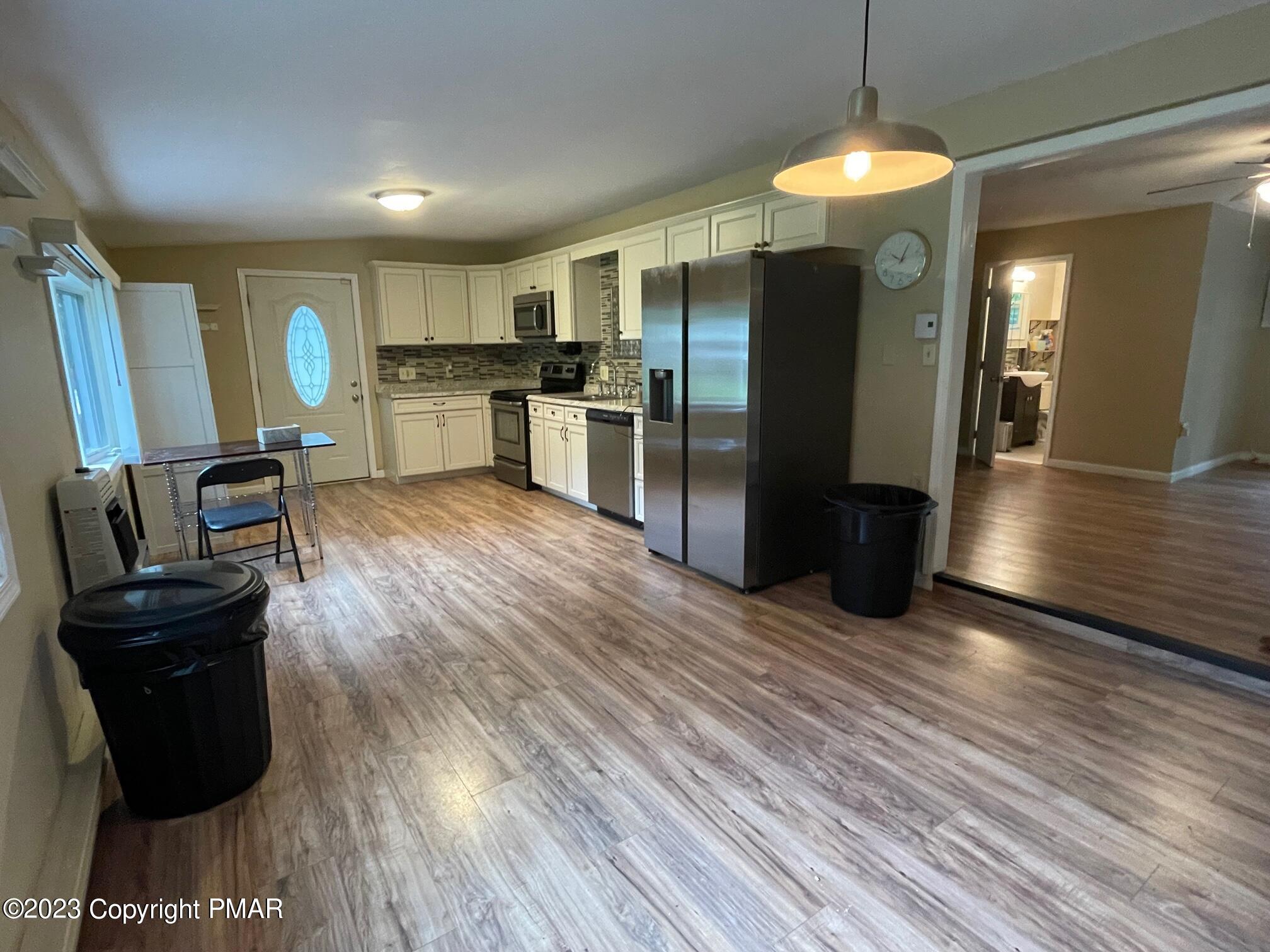 8841 Twin Lake Drive