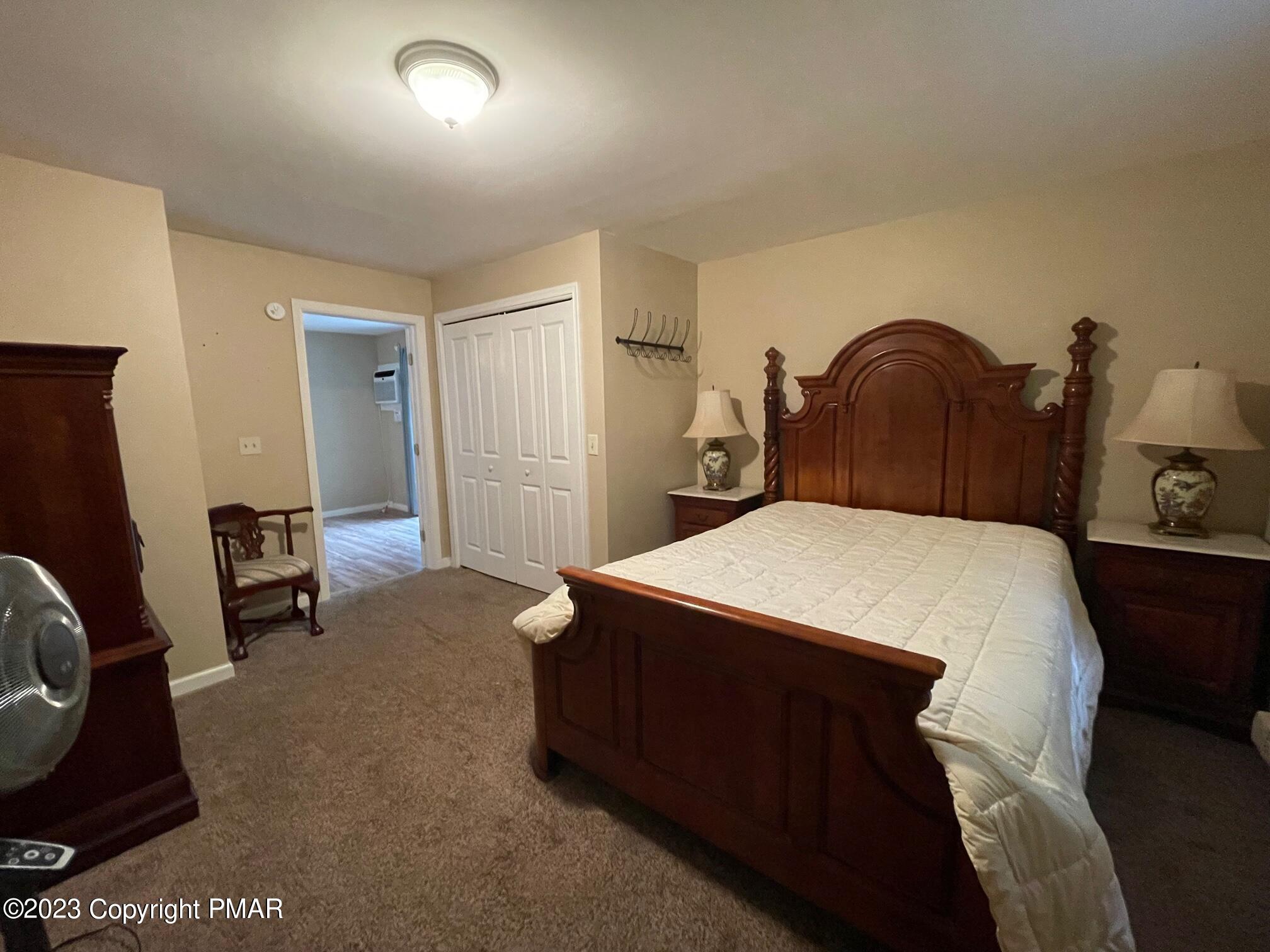 8841 Twin Lake Drive