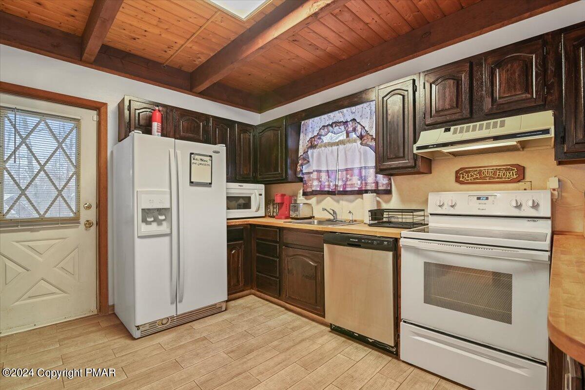 2255 Scarborough Way