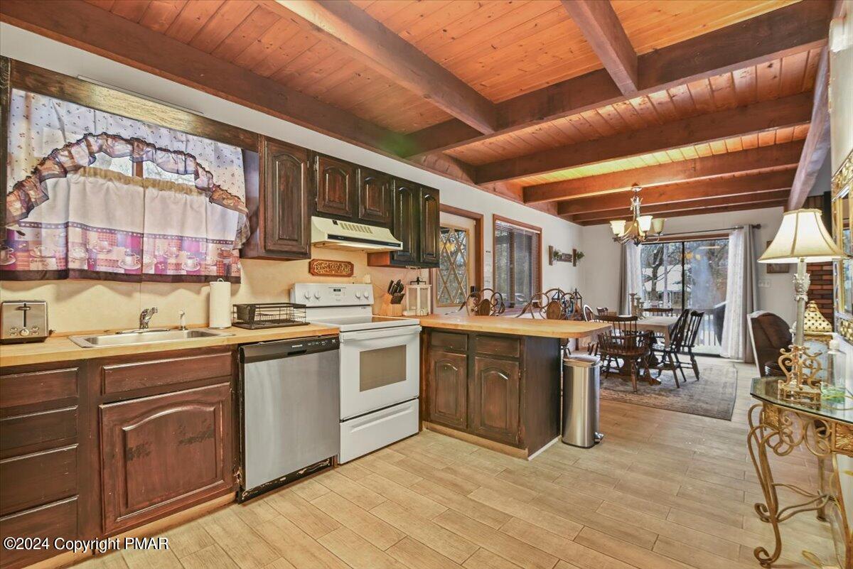 2255 Scarborough Way