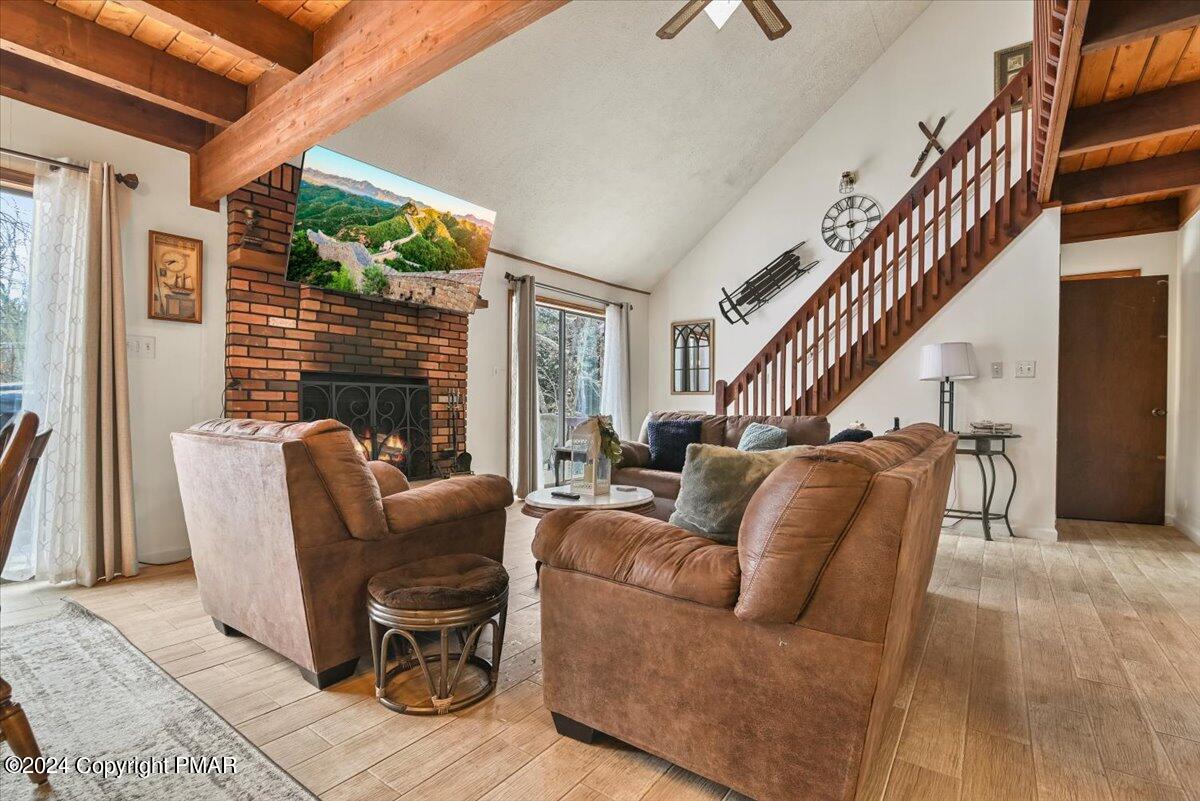 2255 Scarborough Way