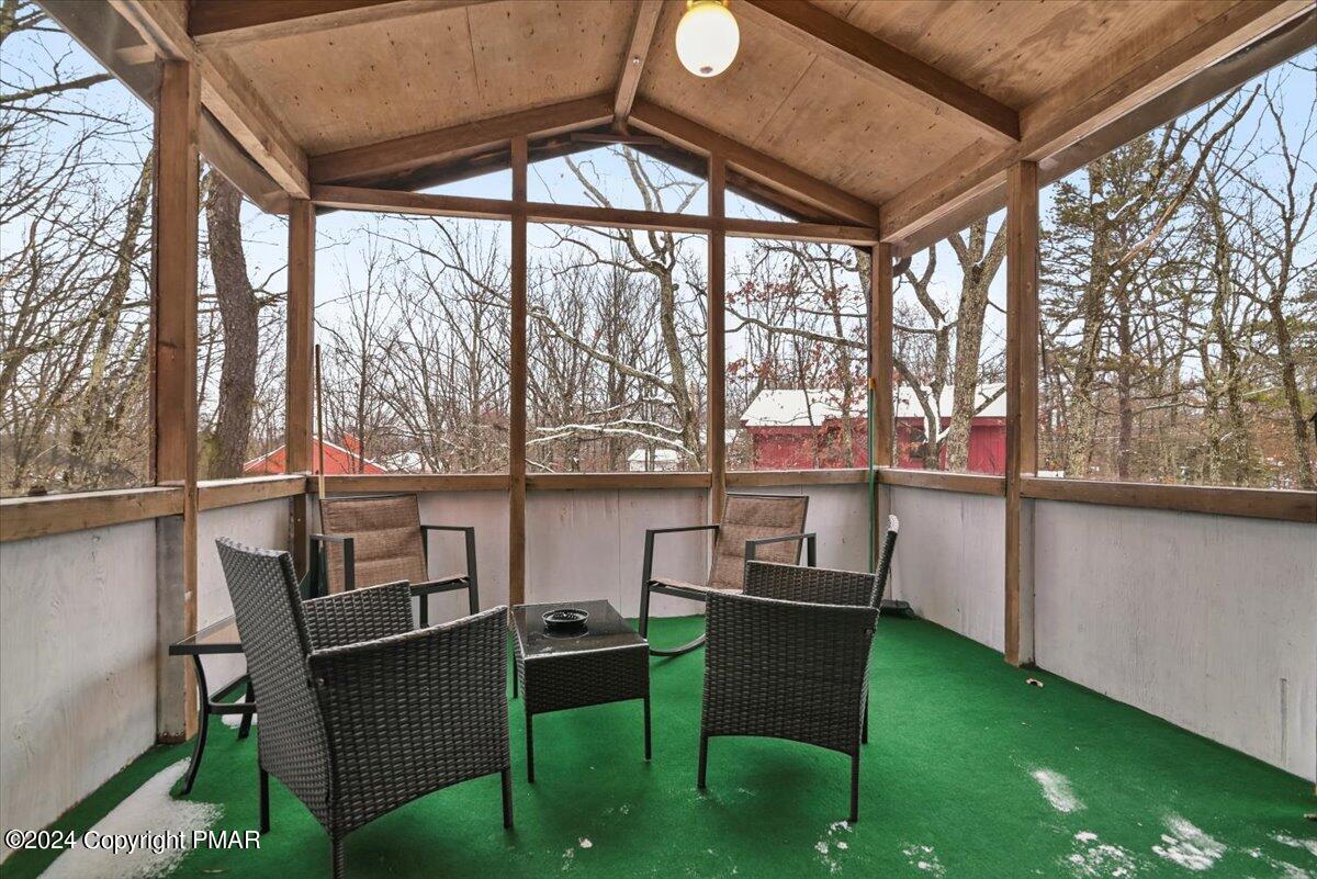 2255 Scarborough Way