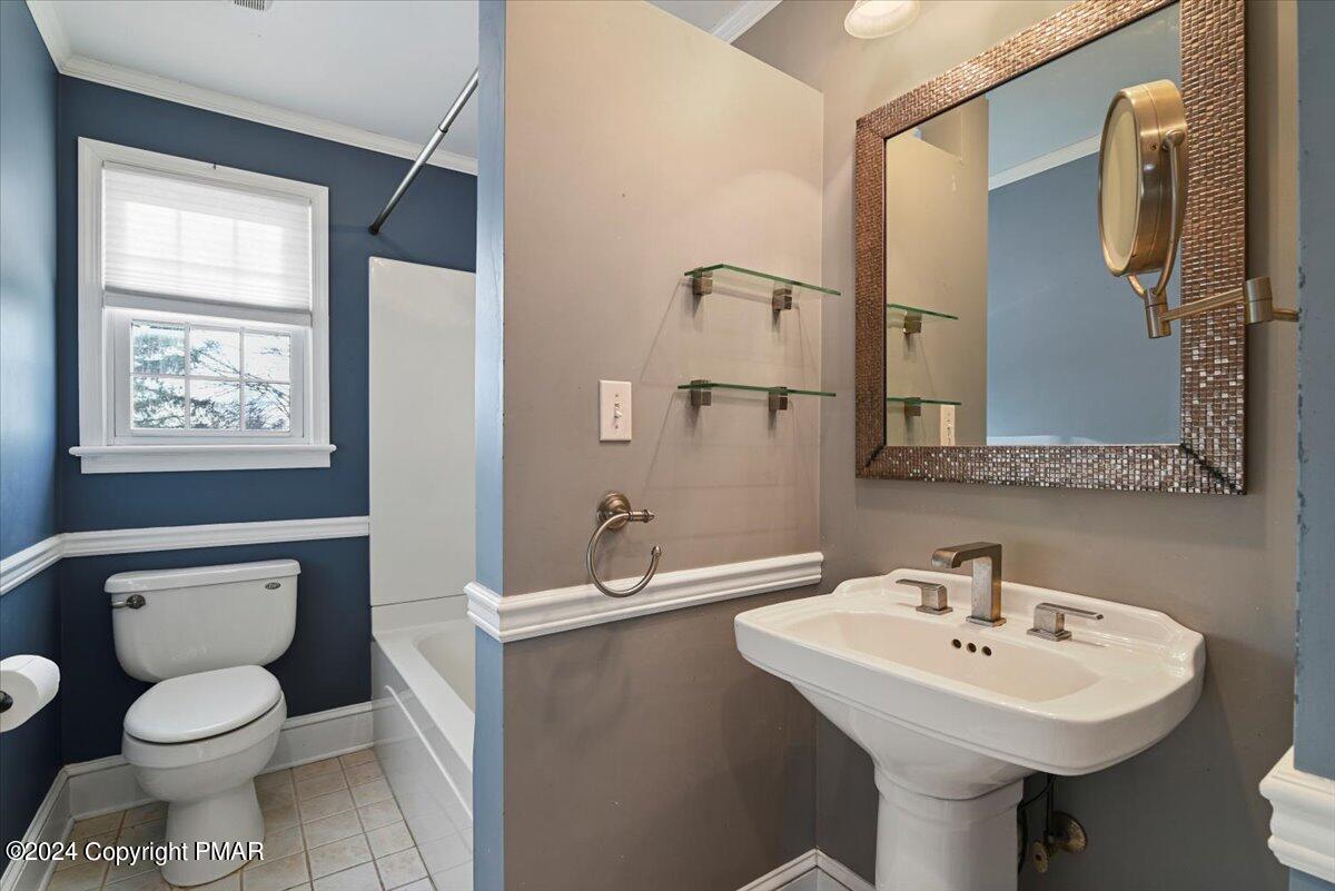 204 Brentwood Avenue