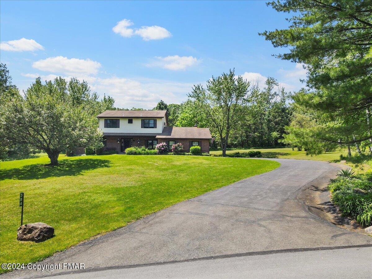 384 New York Boulevard