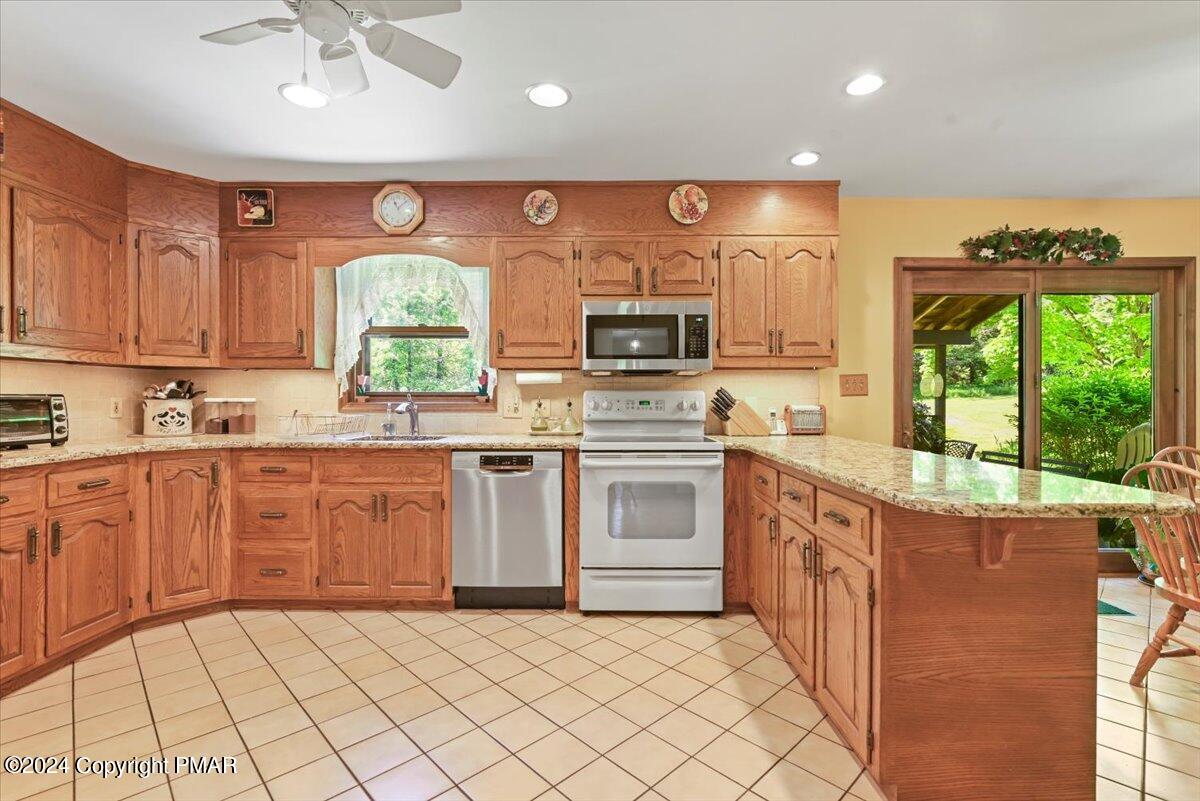 384 New York Boulevard