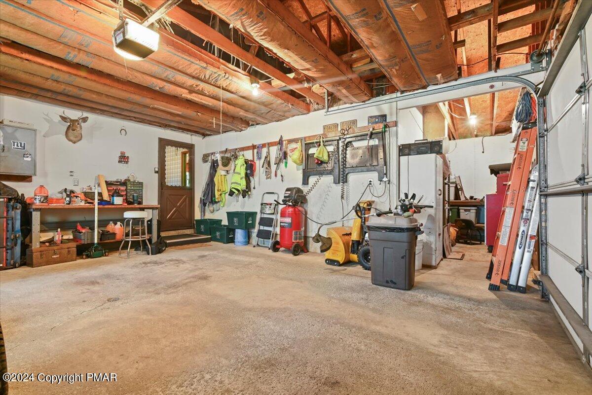 384 New York Boulevard