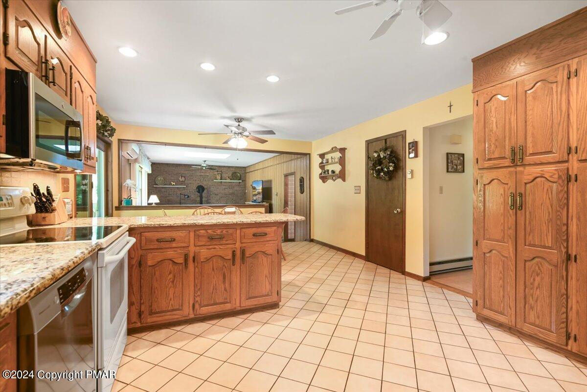 384 New York Boulevard