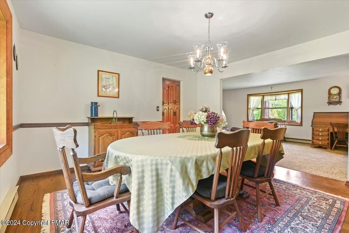 384 New York Boulevard