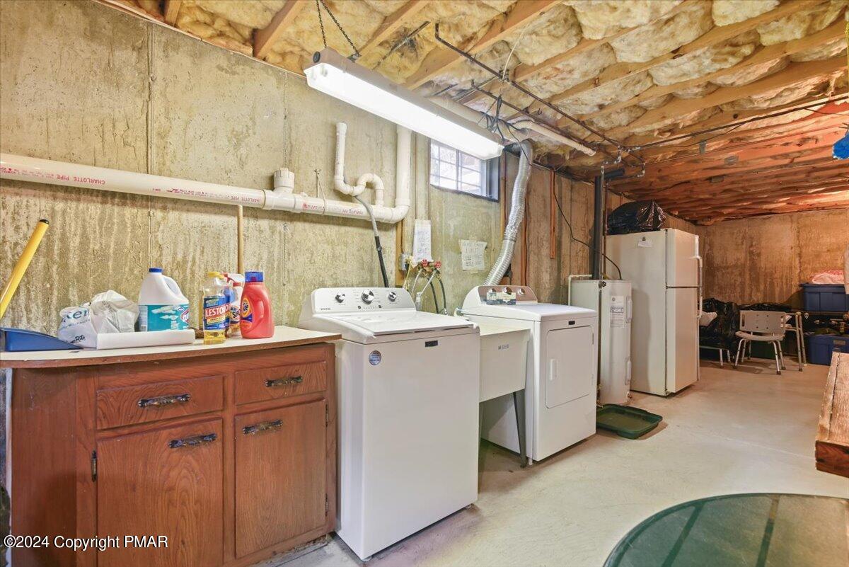 384 New York Boulevard