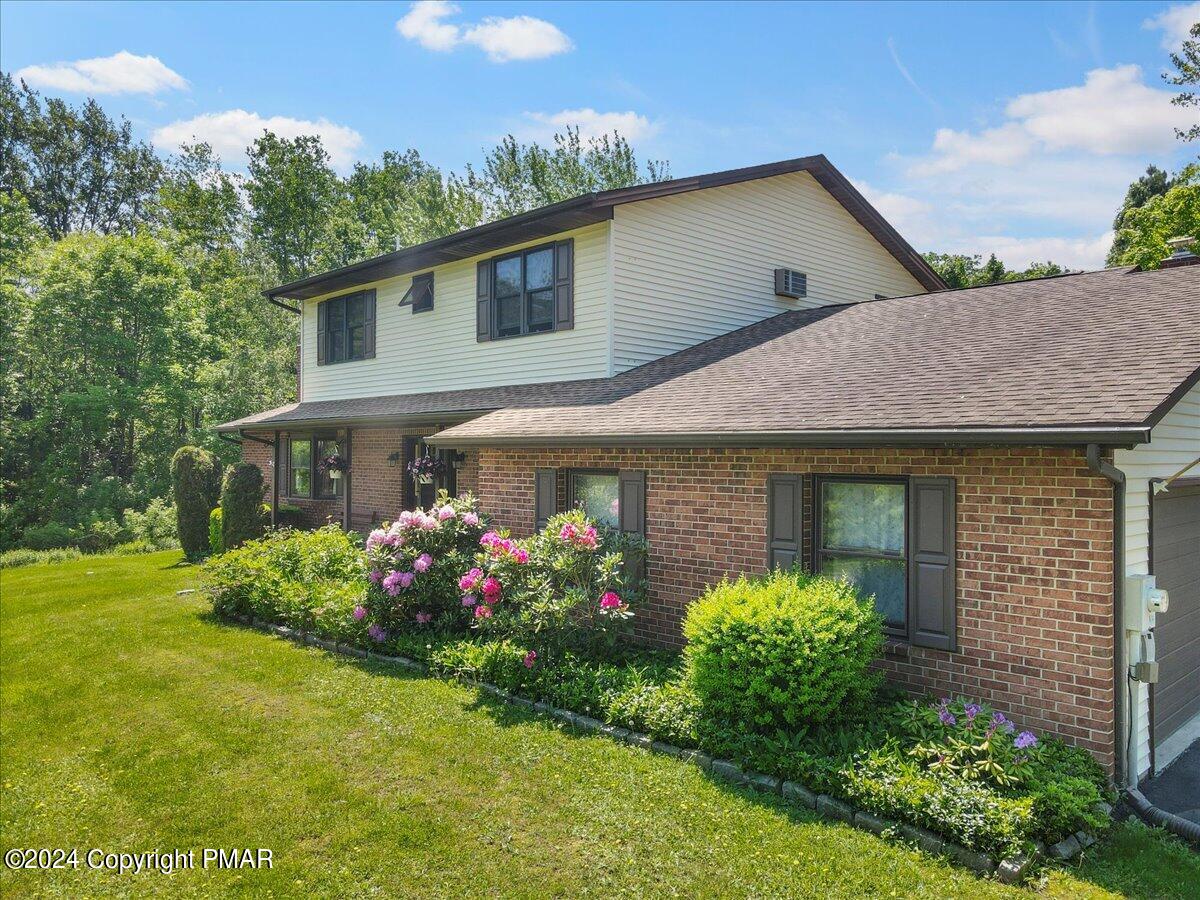 384 New York Boulevard