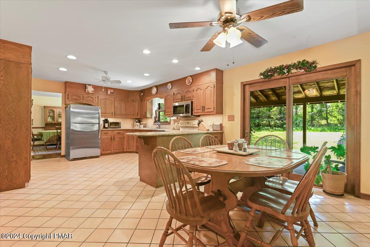 384 New York Boulevard