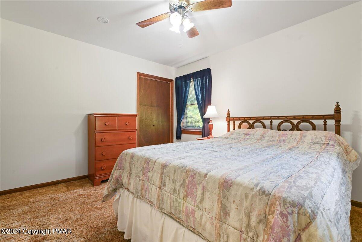 384 New York Boulevard