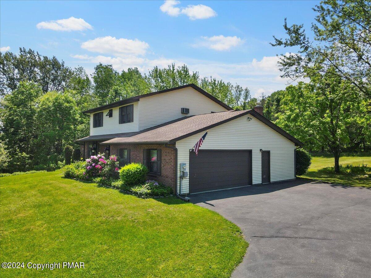 384 New York Boulevard