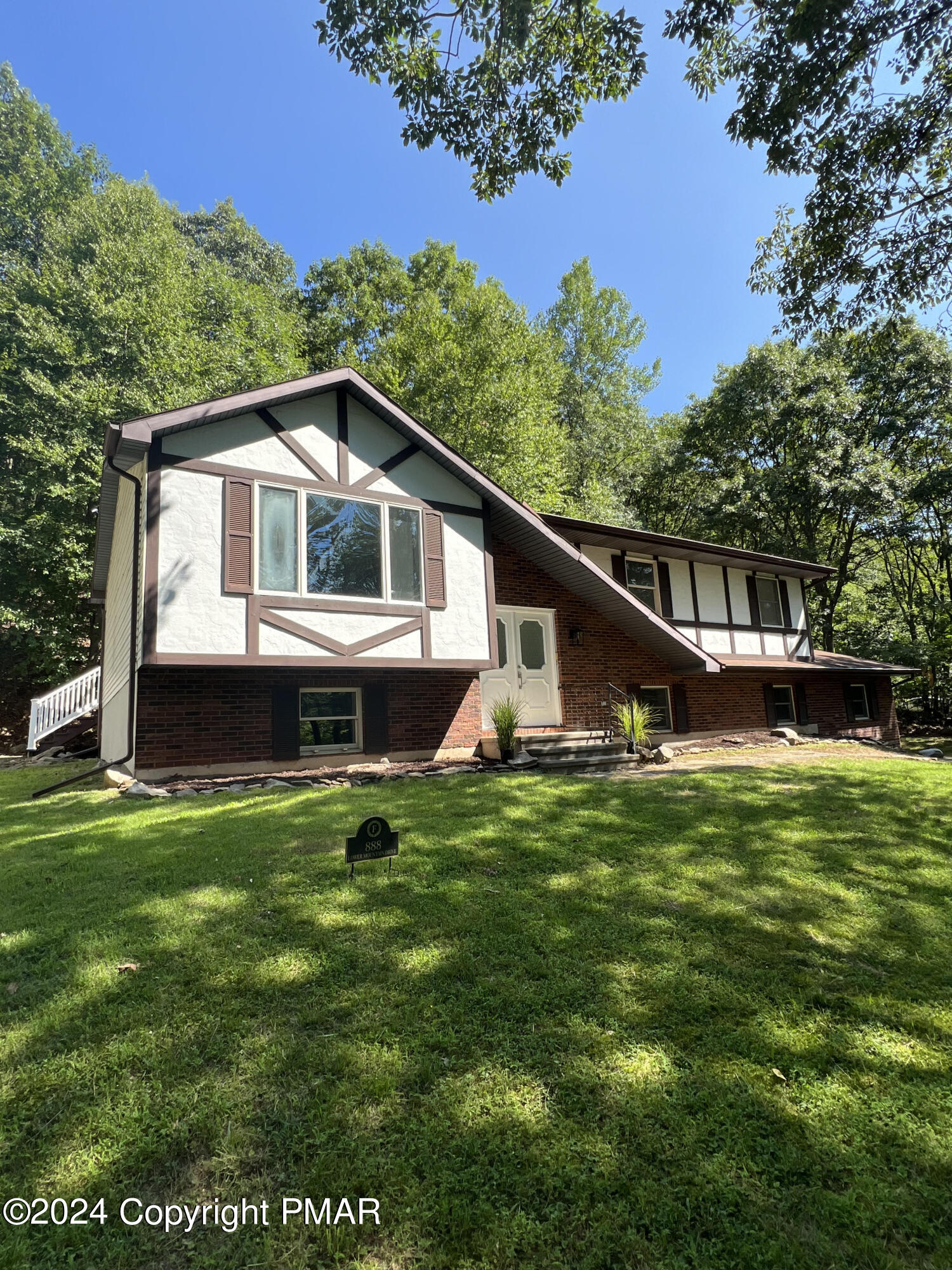 888 Lower Mountain Drive