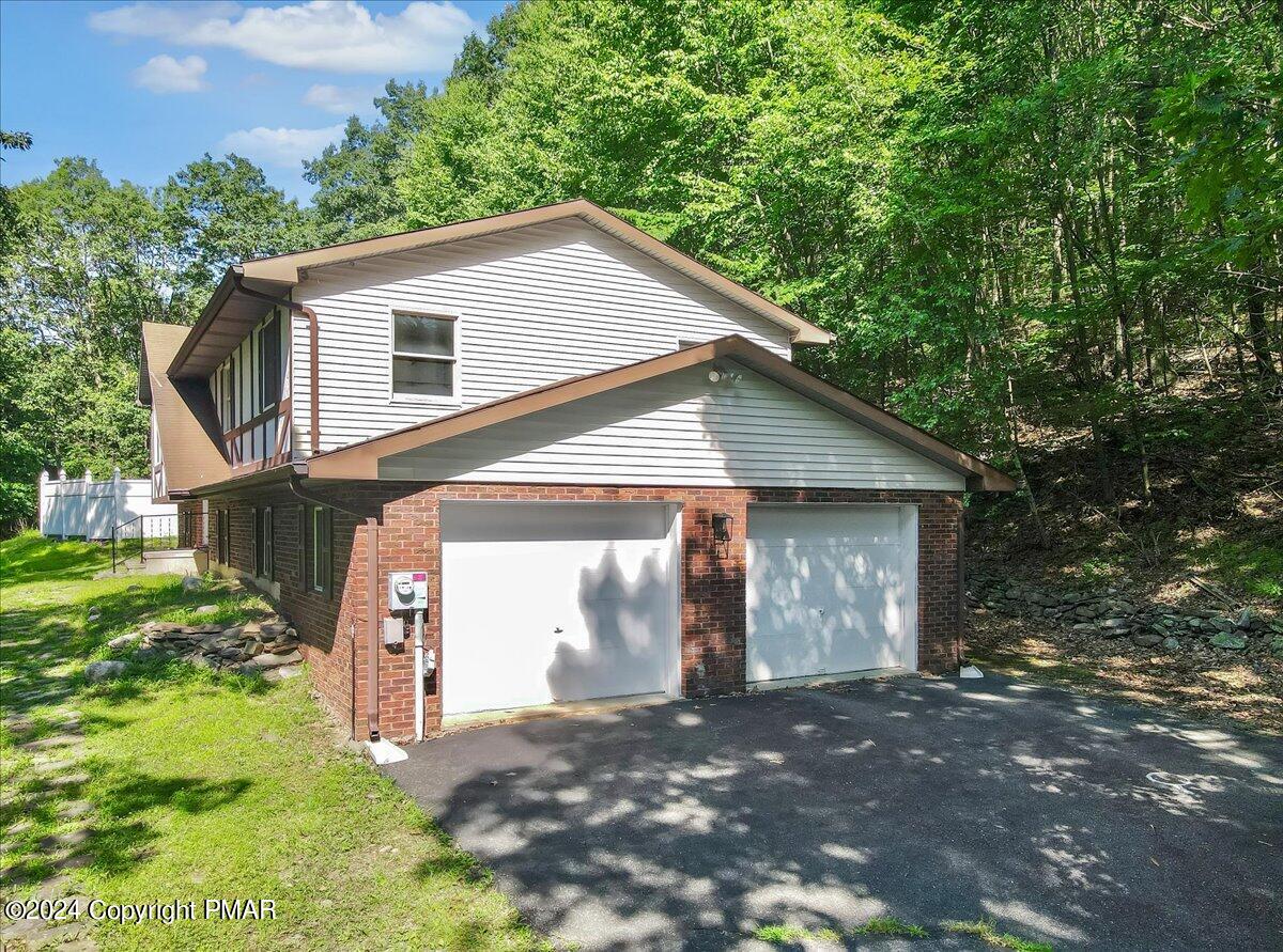 888 Lower Mountain Drive