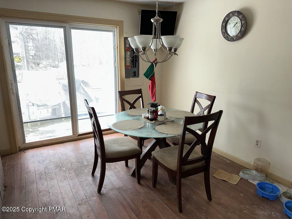 395 Sullivan Tr Trail