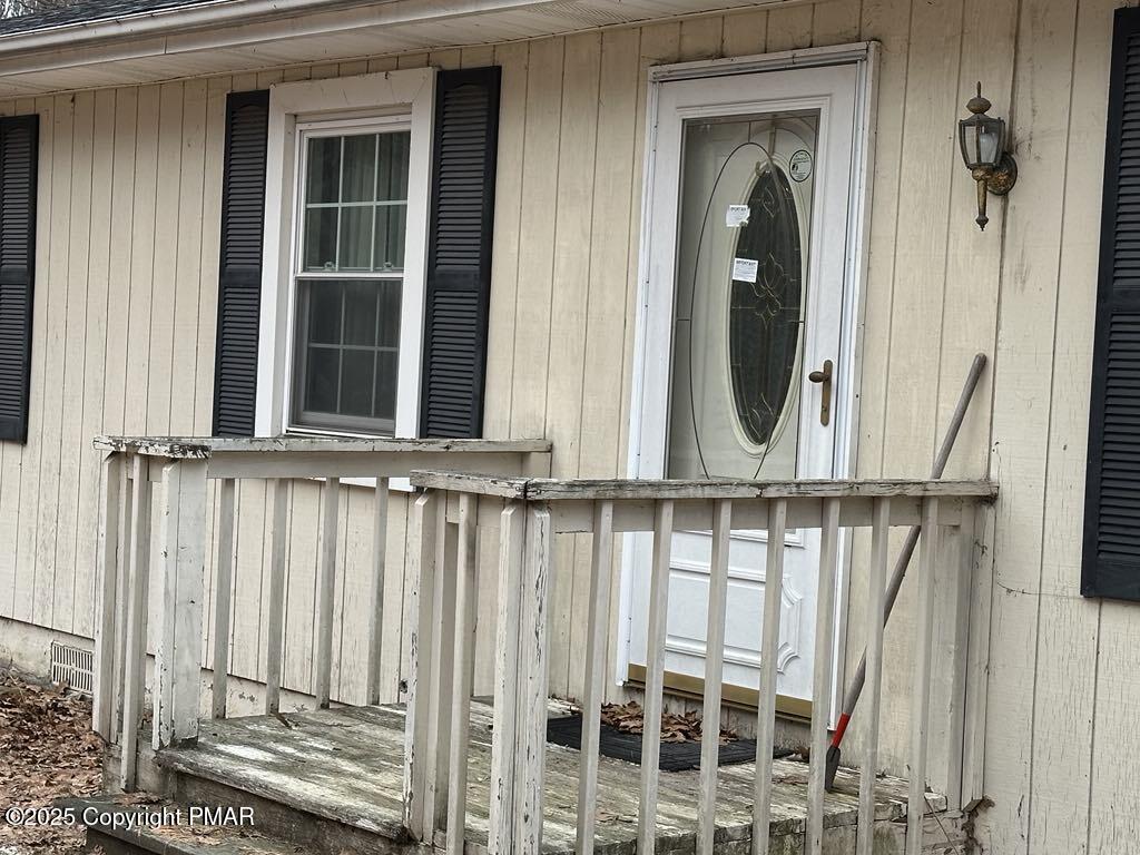 395 Sullivan Tr Trail