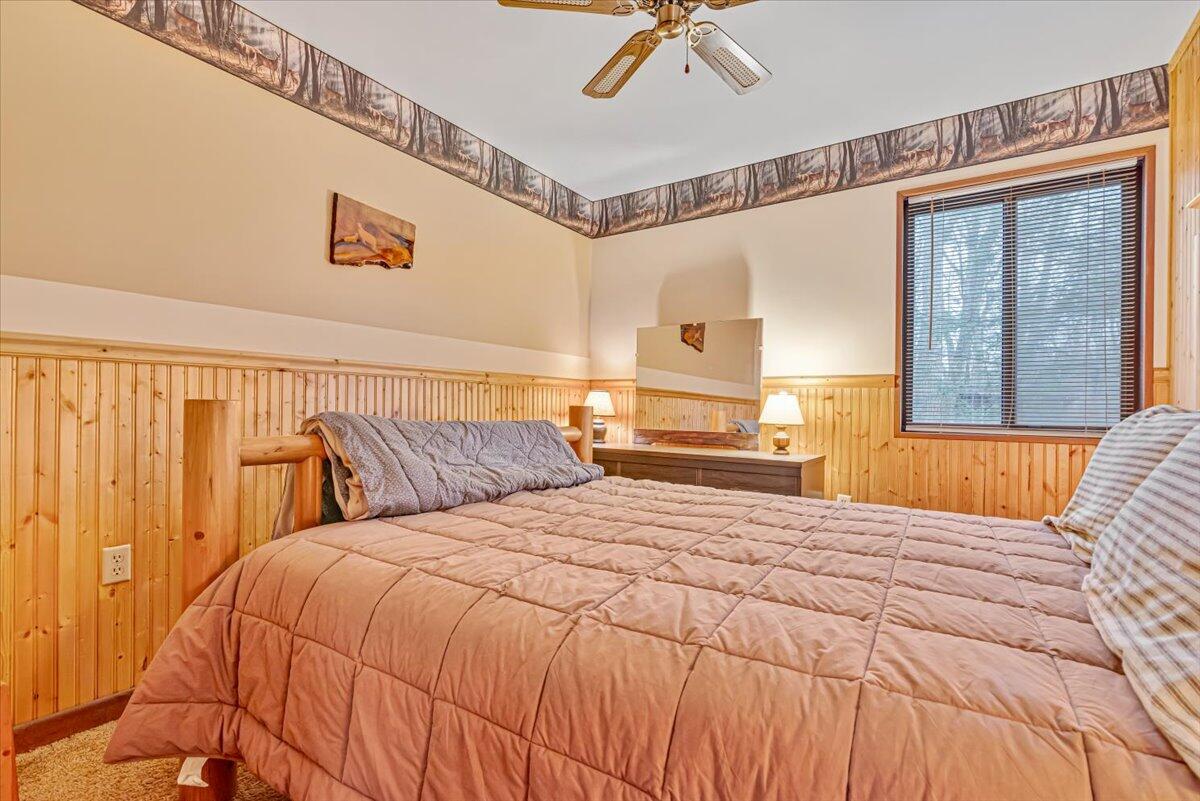 3430 Canterbury Circle