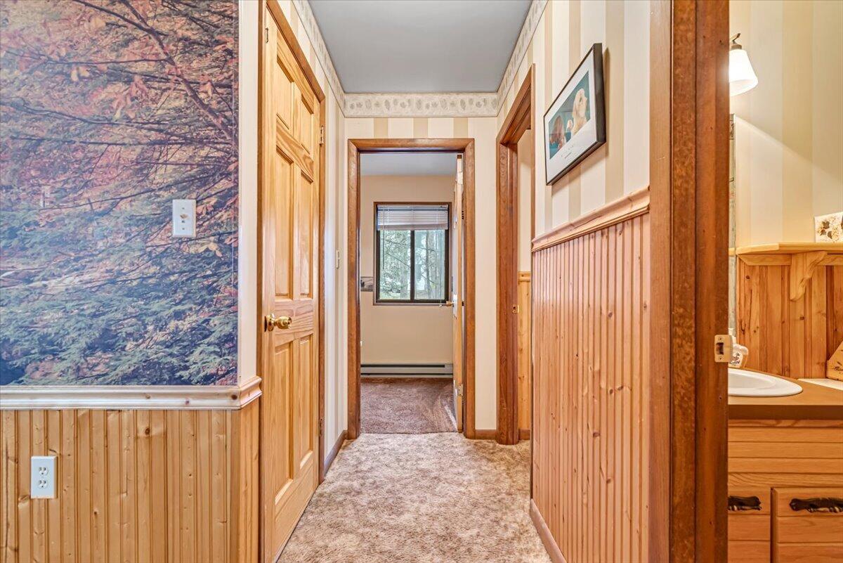 3430 Canterbury Circle