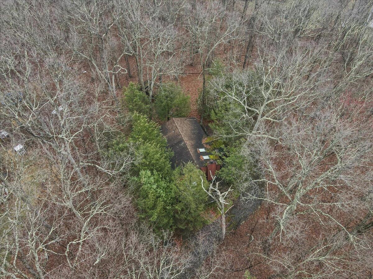 3430 Canterbury Circle