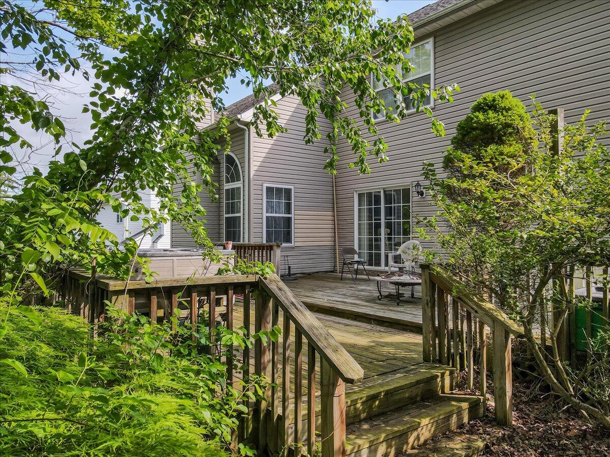 2358 Snapdragon Point