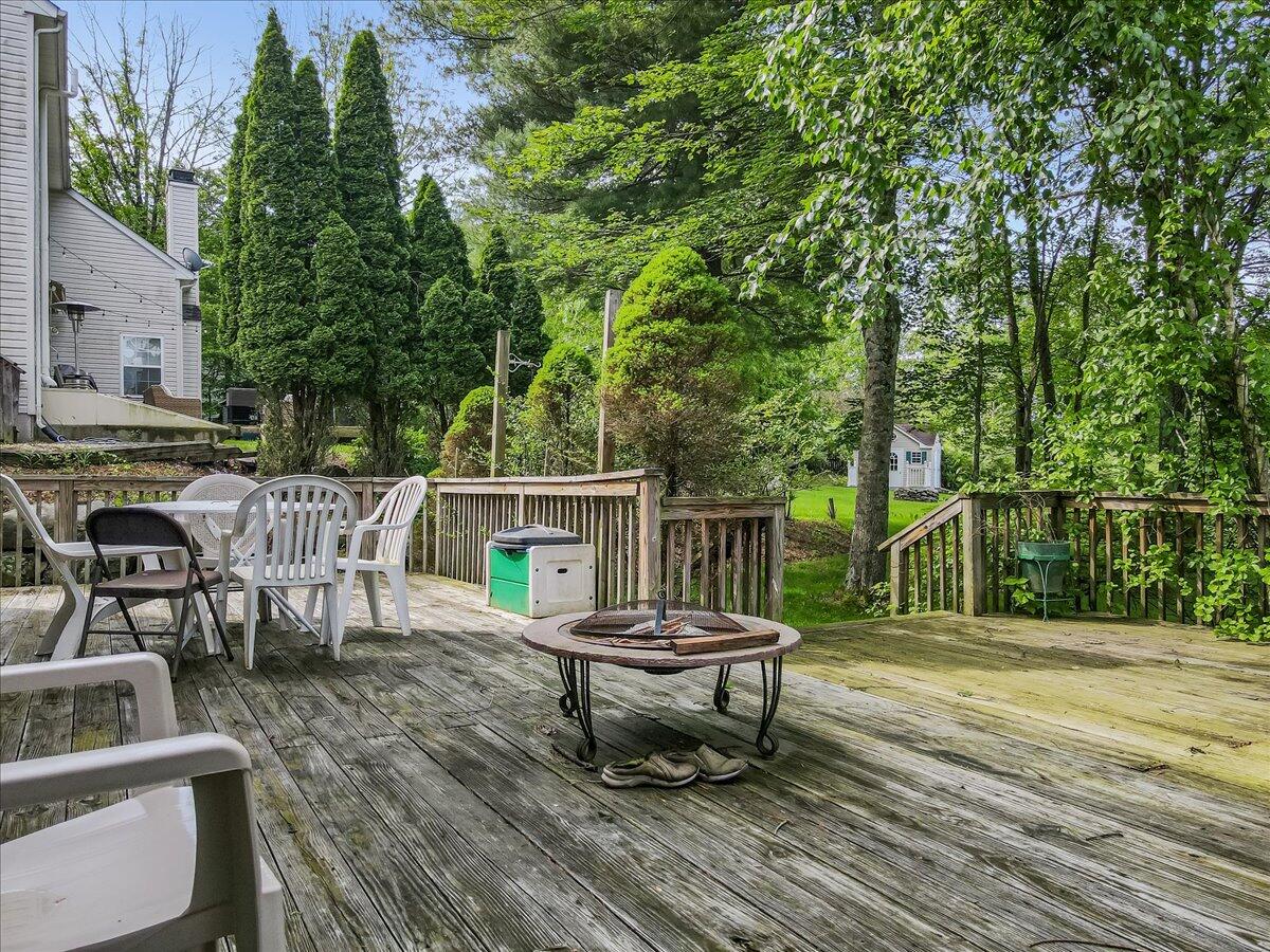 2358 Snapdragon Point