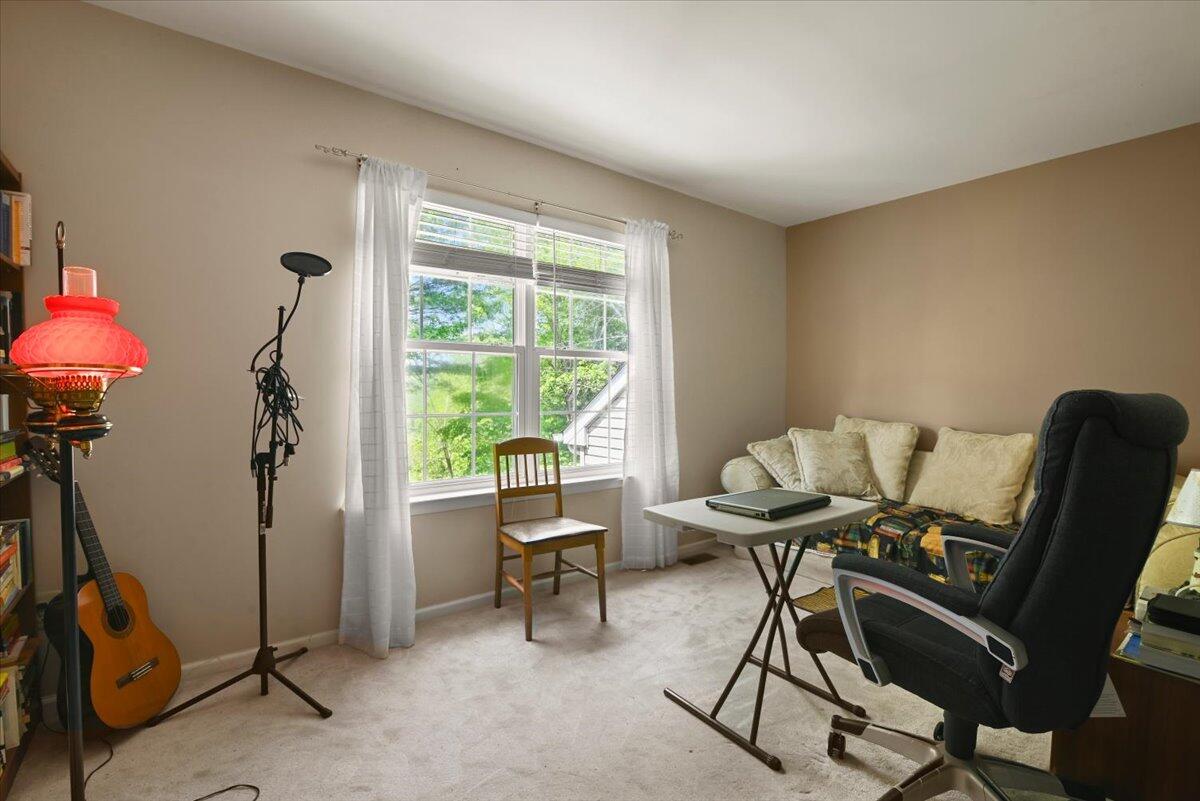 2358 Snapdragon Point