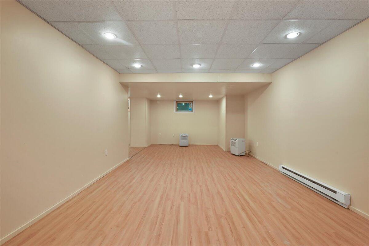 2358 Snapdragon Point