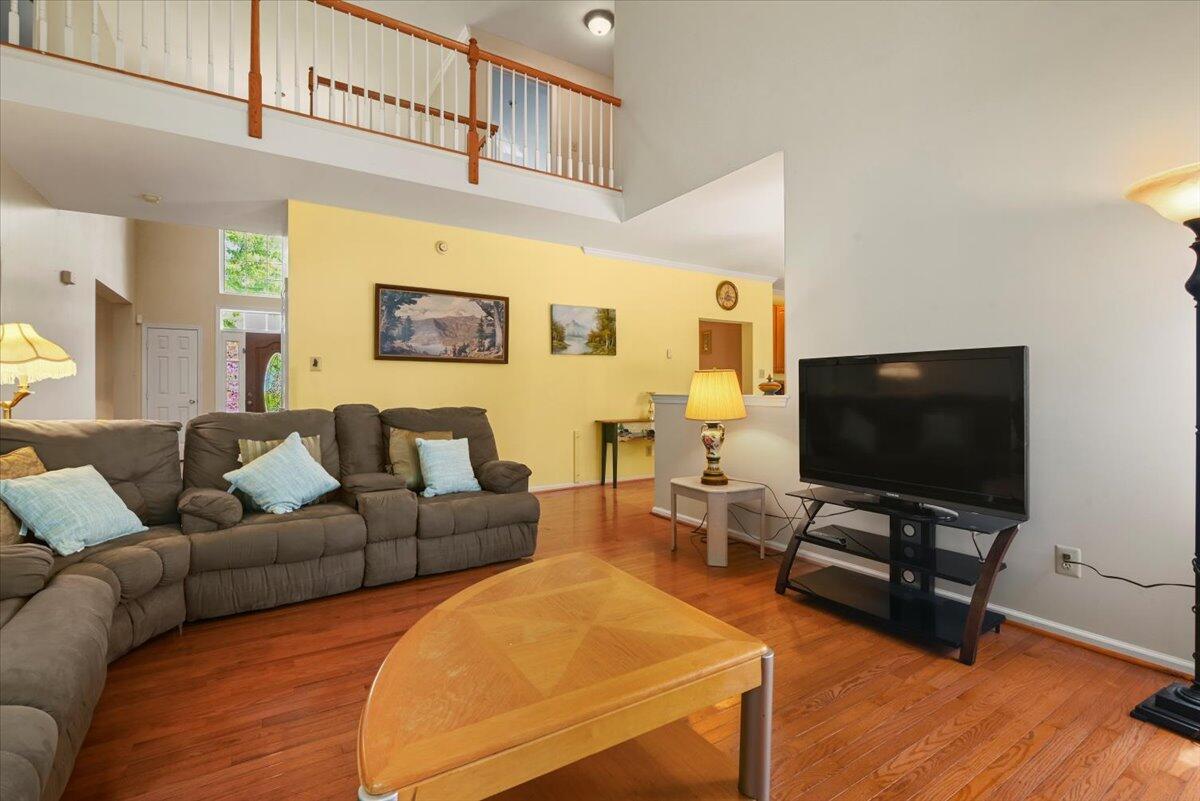 2358 Snapdragon Point