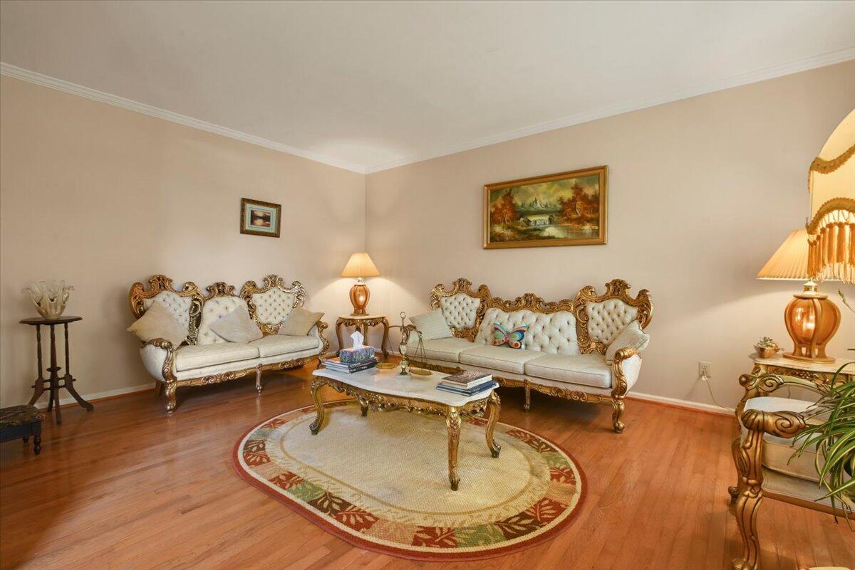 2358 Snapdragon Point