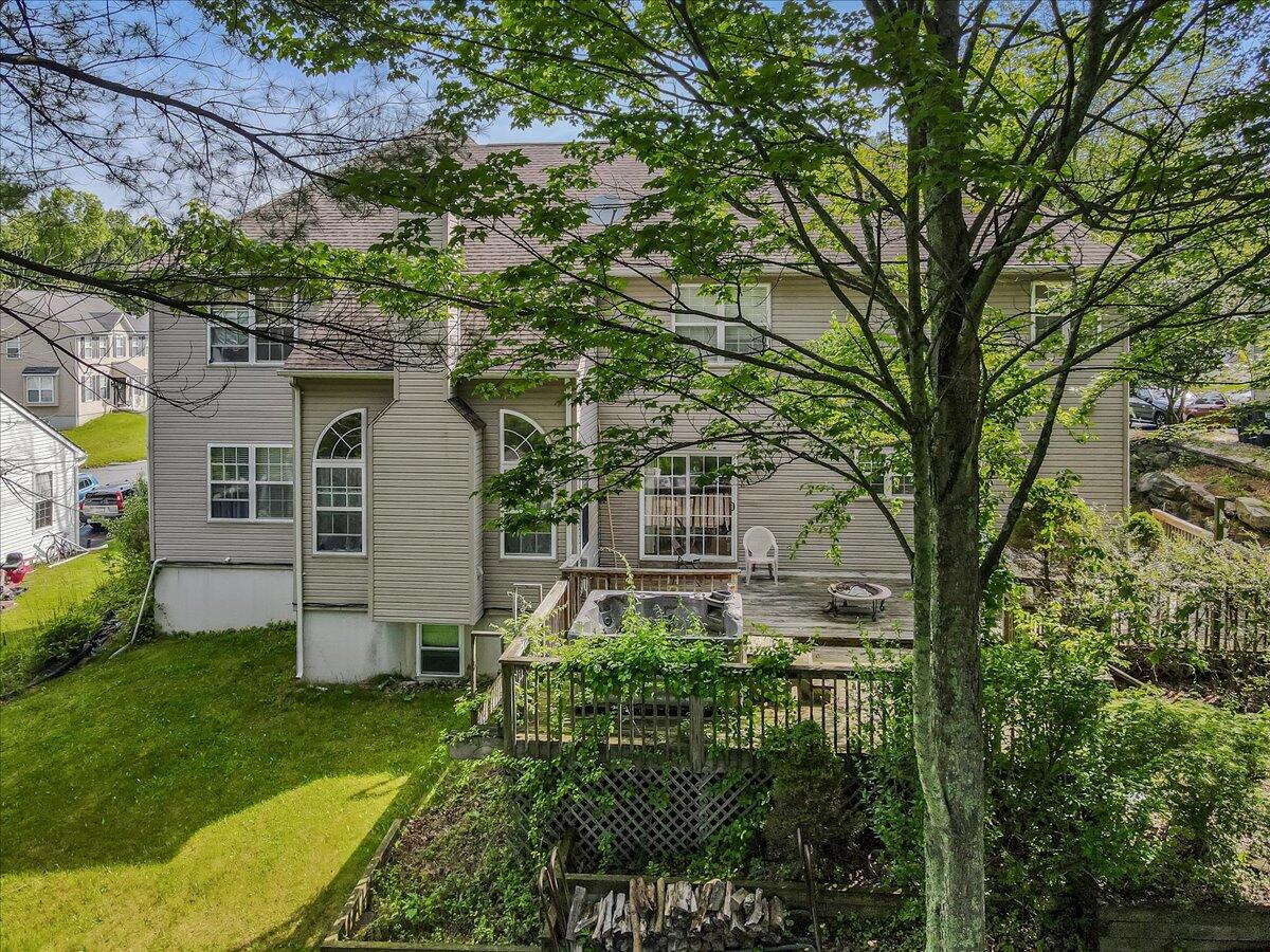 2358 Snapdragon Point