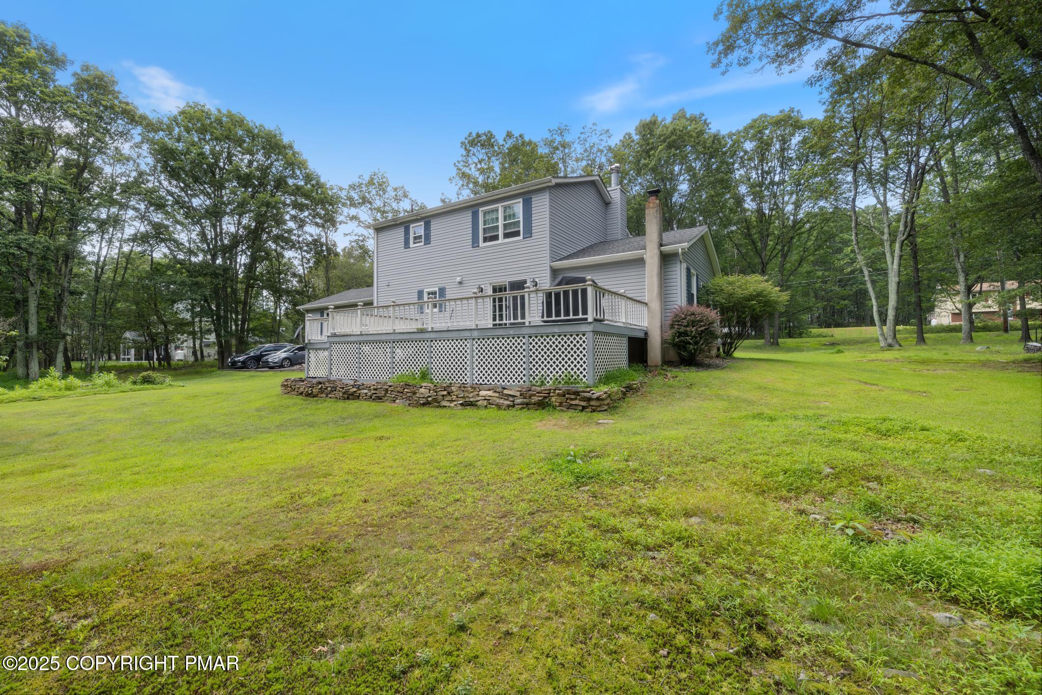 219 Matterhorn dr Drive