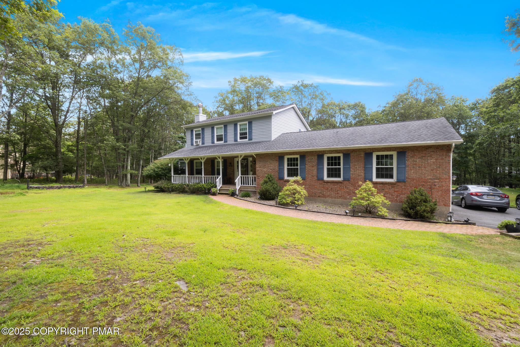 219 Matterhorn dr Drive