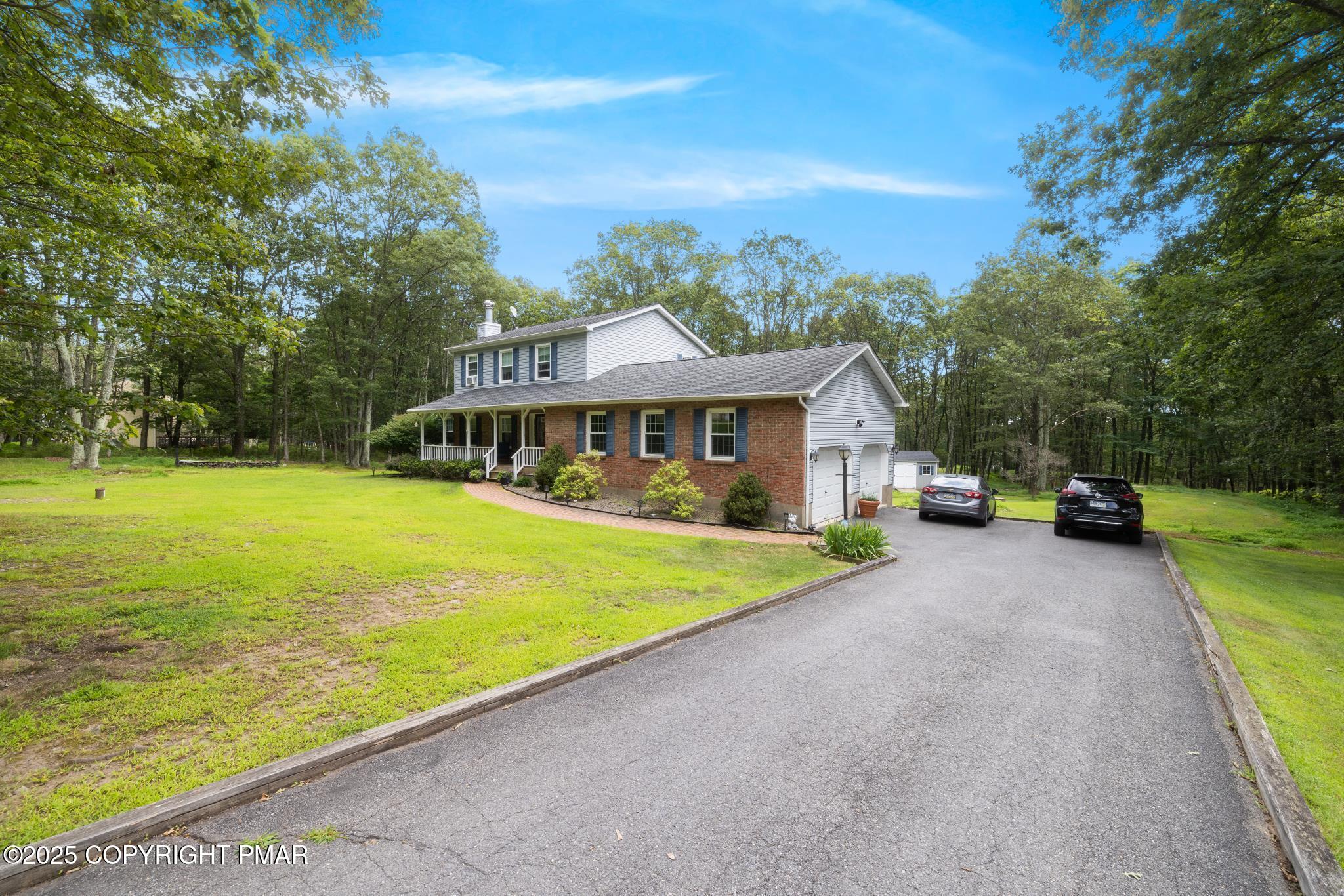 219 Matterhorn dr Drive