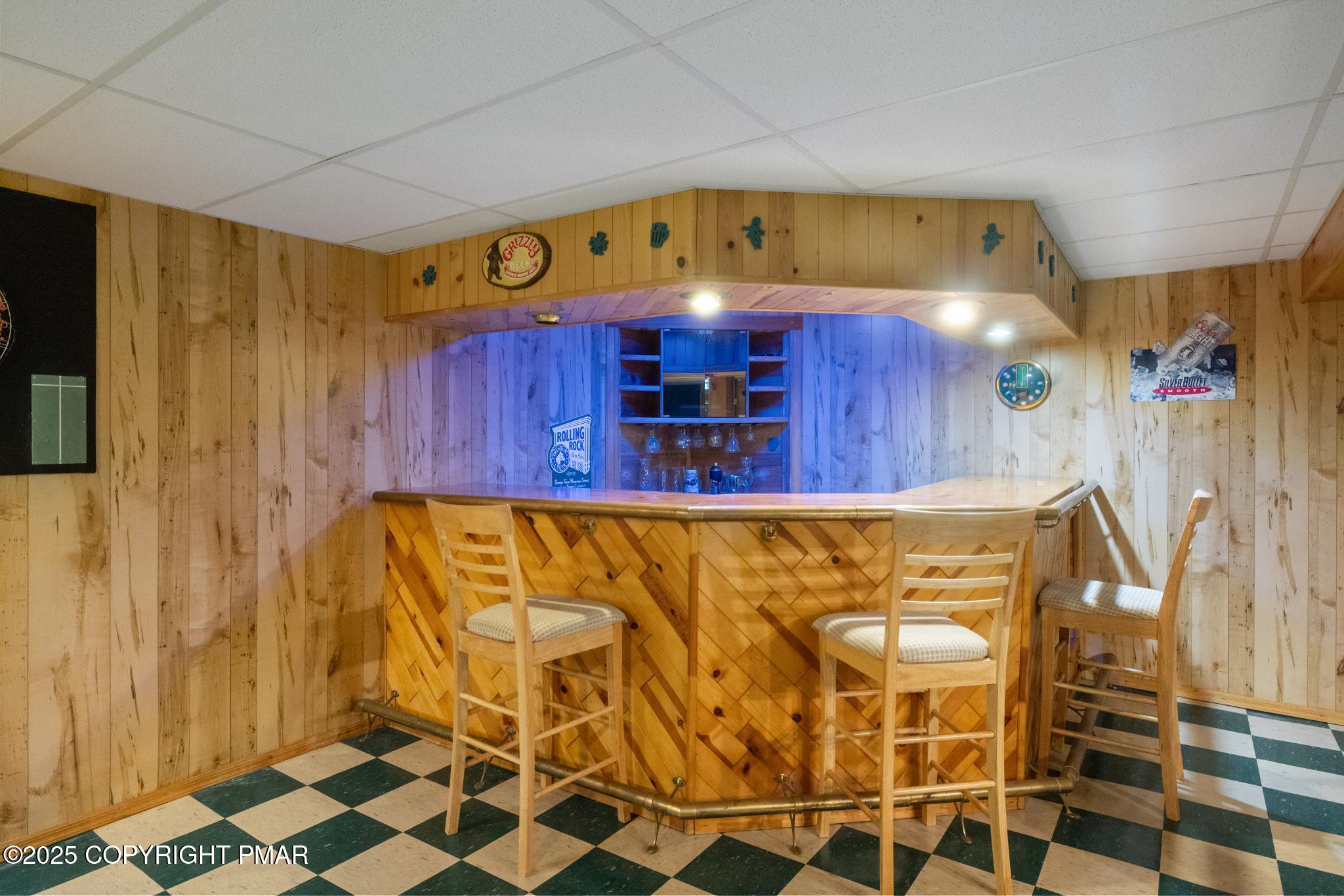 219 Matterhorn dr Drive